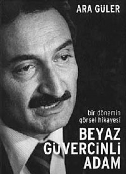 Beyaz Güvercinli Adam Beyaz Güvercinli Adam