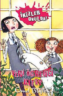 Yeni Öğrenci Kitty / İkizler Okulda 9 Yeni Öğrenci Kitty / İkizler Okulda 9
