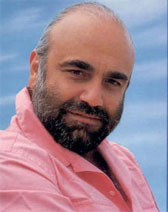 Demis Roussos kimdir? Demis Roussos