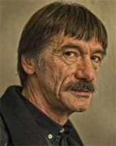 Mustafa Uzunyılmaz kimdir? Mustafa Uzunyılmaz