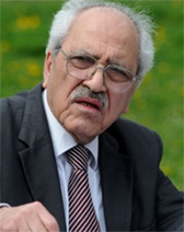 Sezai Karakoç