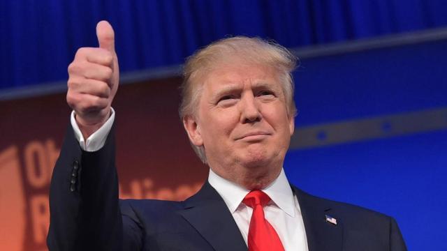 ABD'nin yeni Başkanı Donald Trump oldu. ABD'nin yeni Başkanı Donald Trump oldu.