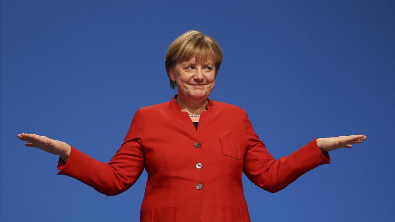 Almanya'da Başbakan yeniden Angela Merkel oldu Almanya'da Başbakan yeniden Angela Merkel oldu