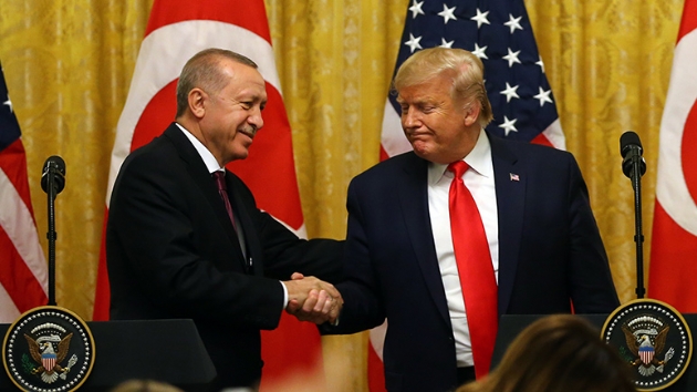 Cumhurbaşkanı Recep Tayyip Erdoğan ABD Başkanı Donald Trump ile görüştü. Cumhurbaşkanı Recep Tayyip Erdoğan ABD Başkanı Donald Trump ile görüştü.