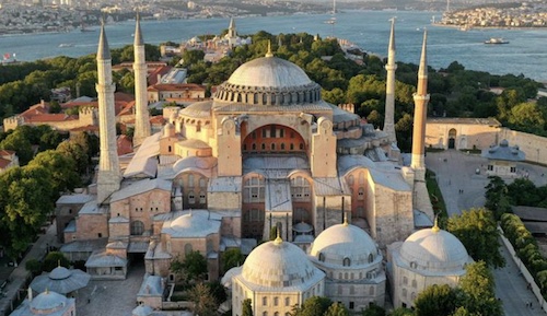 İlber Ortaylı : Ayasofya Çökebilir Uyarısı İlber Ortaylı : Ayasofya Çökebilir Uyarısı