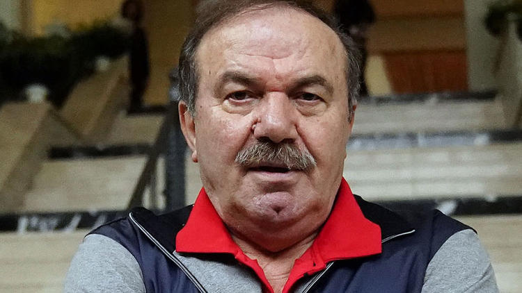 Merkez Hakem Kurulu (MHK) Başkanı Yusuf Namoğlu, görevinden istifa etti. Merkez Hakem Kurulu (MHK) Başkanı Yusuf Namoğlu, görevinden istifa etti.